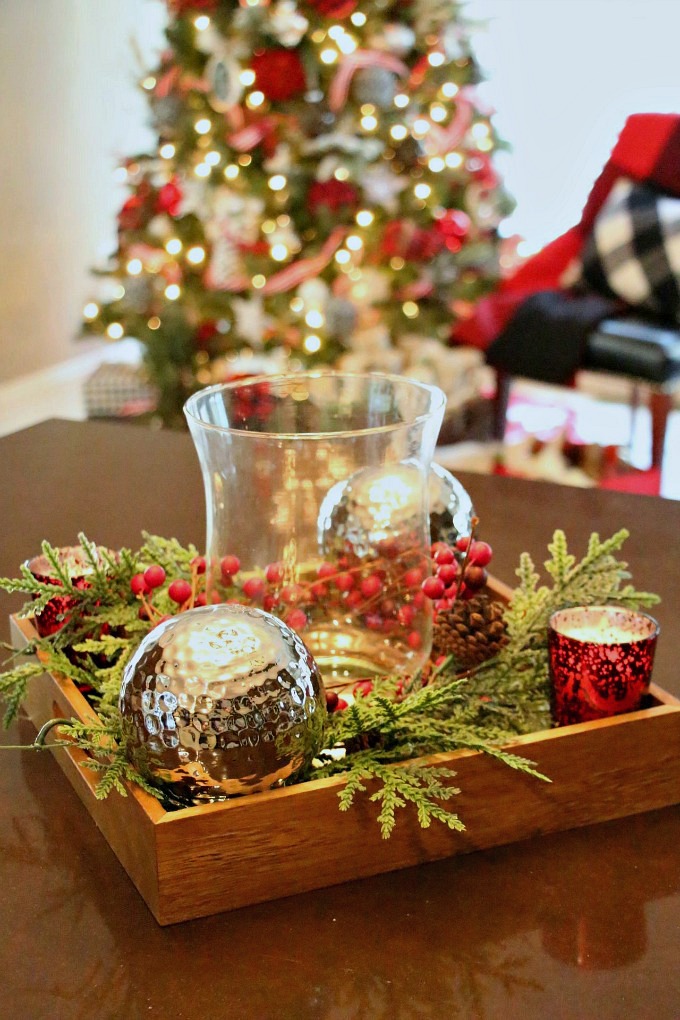 red and green holiday tray red and green Holiday tray