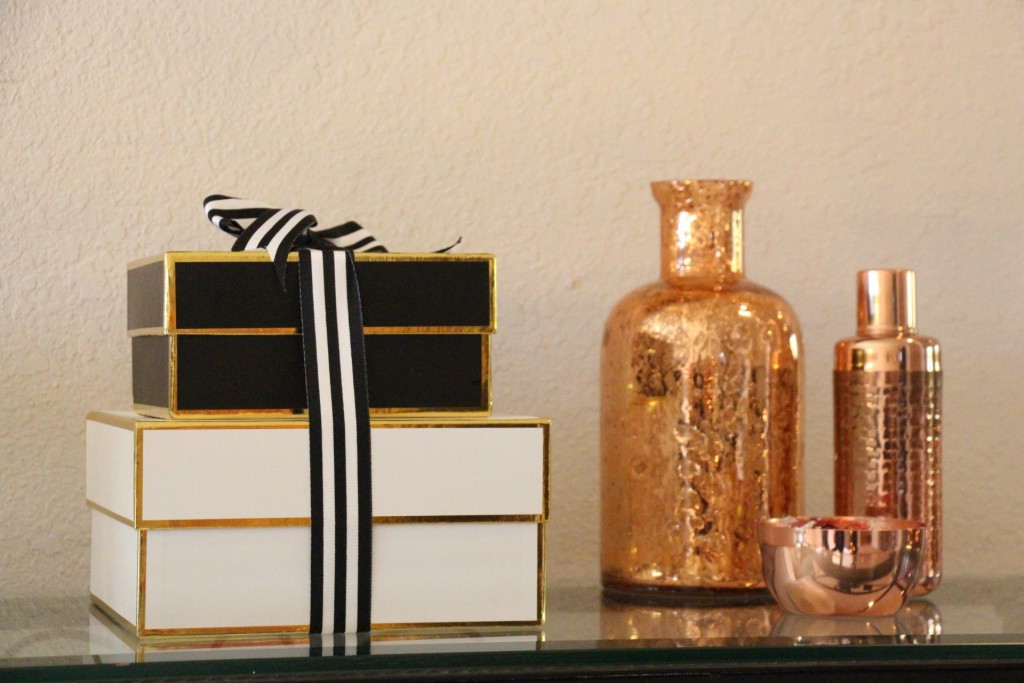 metallics in decorating Metallics in decoarting